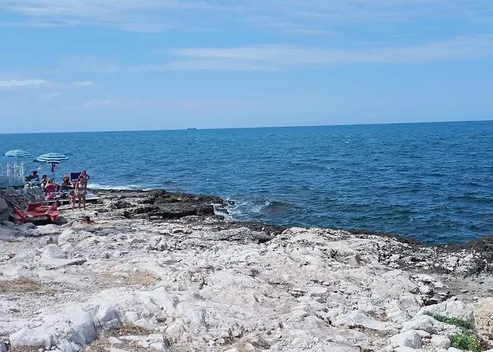 All'angolo Апартаменты